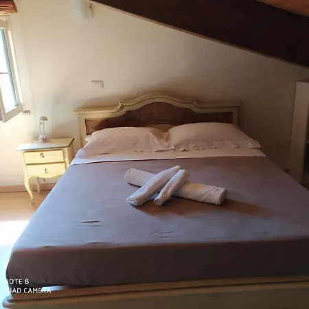 A Casa Di Lucy Apartmán